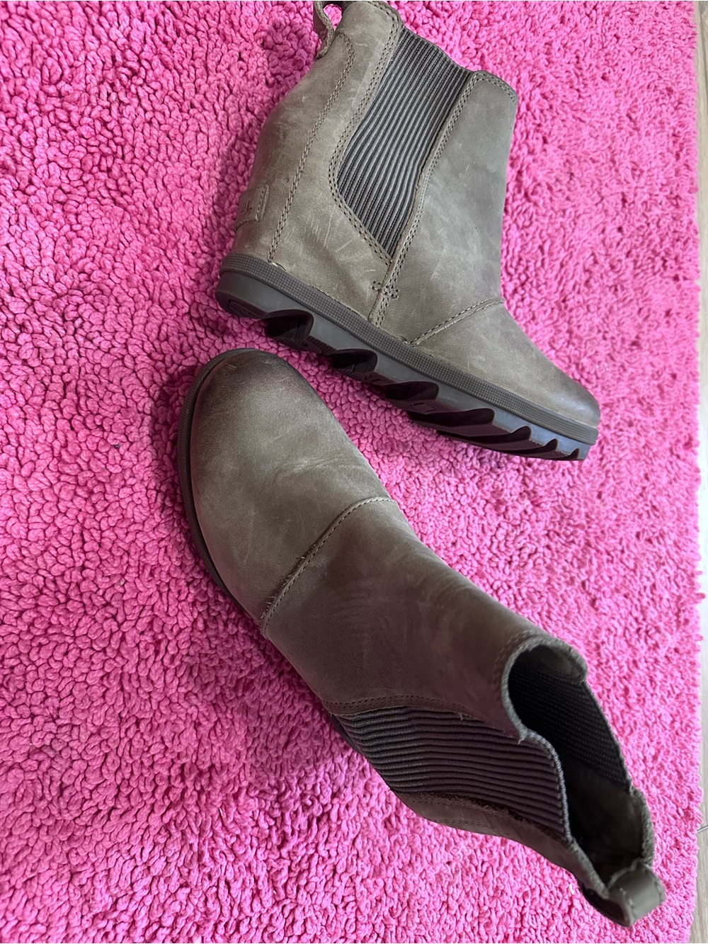 Sorel Taupe Chelsea Wedge Booties